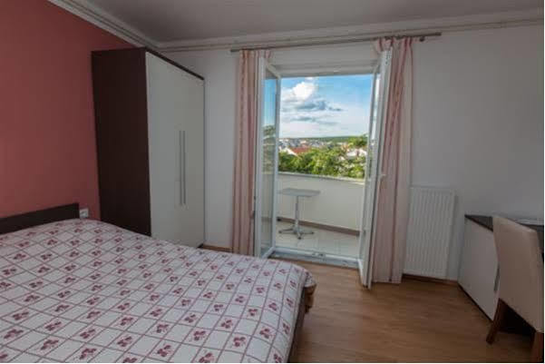 B&B Villa Ana Krk Town Dış mekan fotoğraf